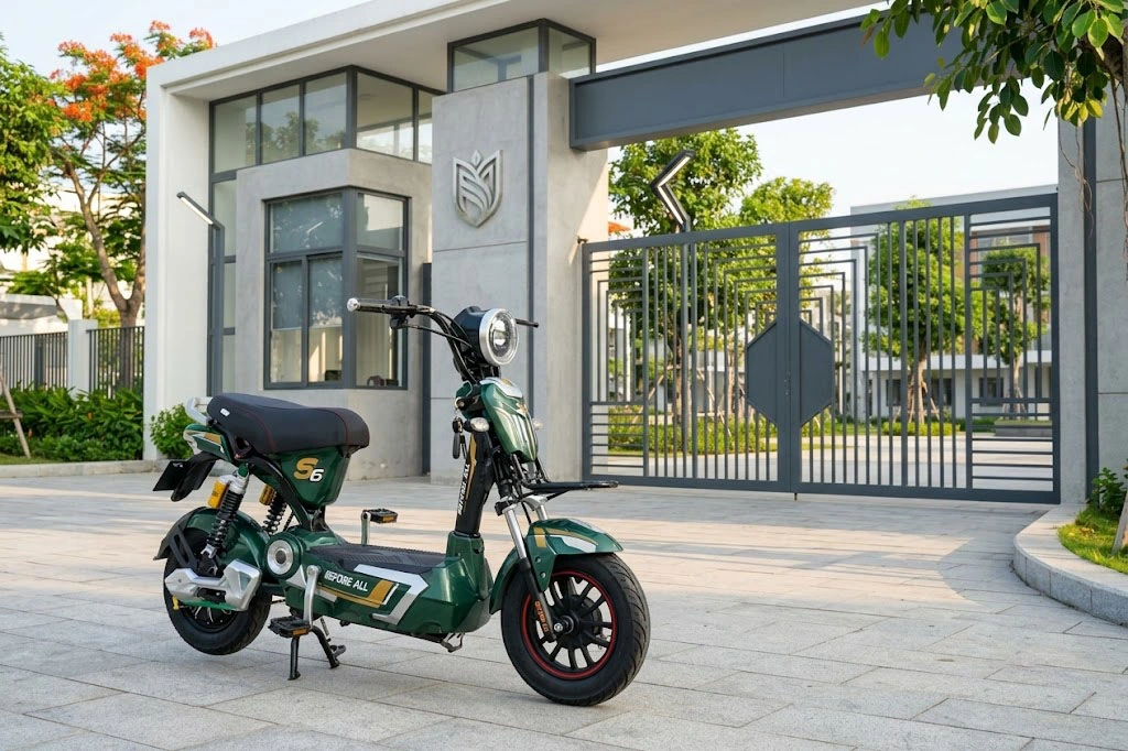 Bao Nhiêu Tuổi Được Đi Xe Máy Điện? Mũ Bảo Hiểm, Tốc Độ 2026