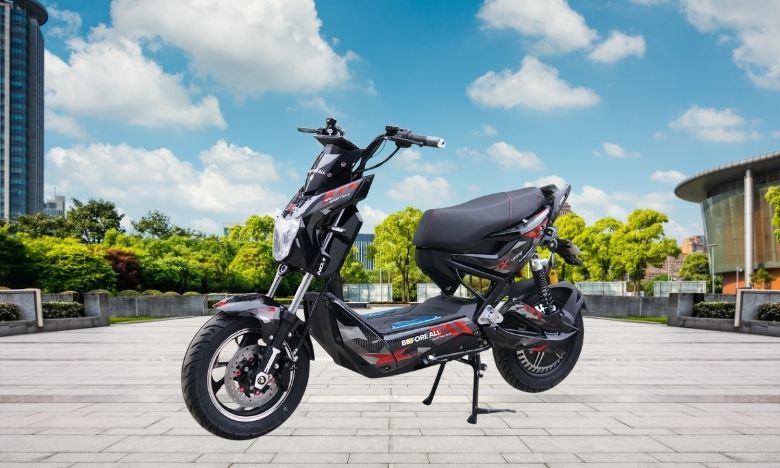 Xe đạp điện cao cấp với nhiều tiện ích