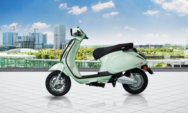 Xe điện Latina Vi trang bị hiệu năng mạnh mẽ cùng màu sắc trendy